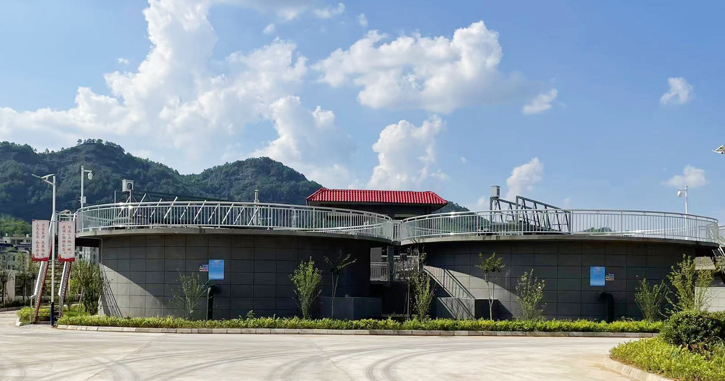 免费观看的国产黄色作爱日B的一级视频台州市永信证章有限公司